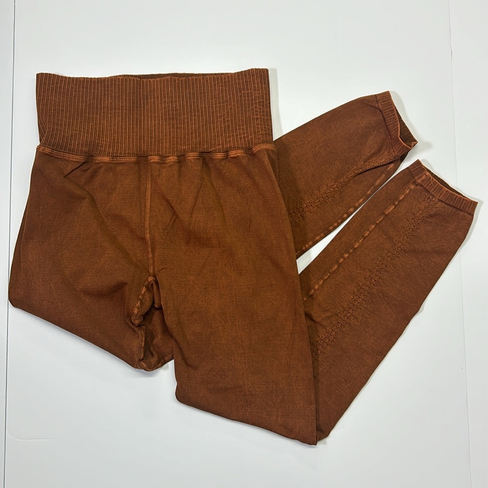 NWOT FP Movement Good Karma Leggings Toasted Coconut XL